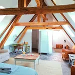 Maison Seraphine - - 3*