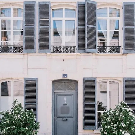 Maison Seraphine - - Bed & Breakfast