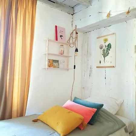 Bed & Breakfast Maison Seraphine - - Laon