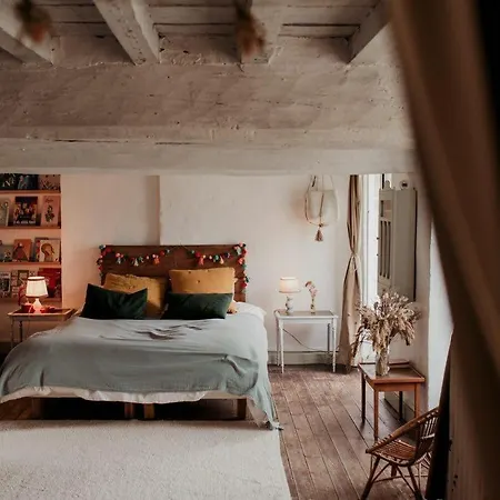 Maison Seraphine - - Bed & Breakfast *