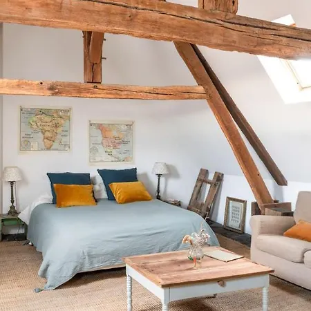 Bed & Breakfast Maison Seraphine - - *