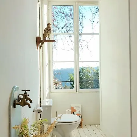 فندق مبيت وإفطار Maison Seraphine - - لووْ