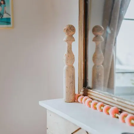 Maison Seraphine - - *